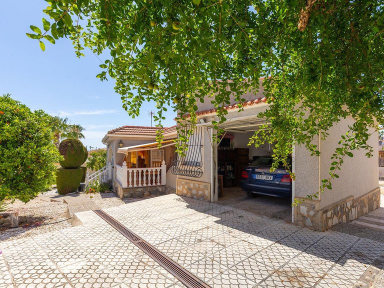 Villa for Sale in Rojales, Alicante 50