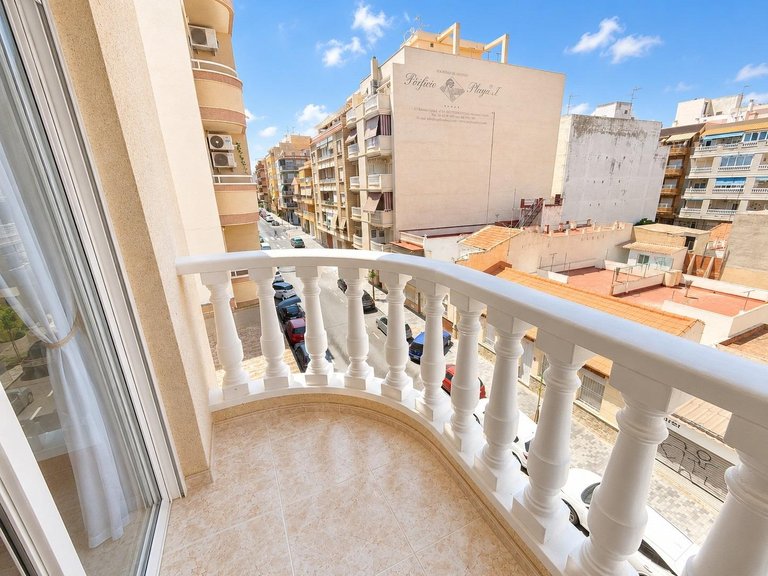 Apartment for Sale in Torrevieja, Alicante 1