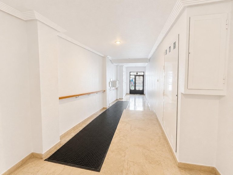 Apartment for Sale in Torrevieja, Alicante 13