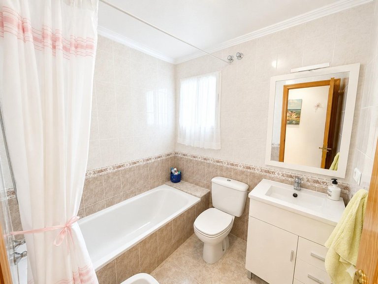 Apartment for Sale in Torrevieja, Alicante 8
