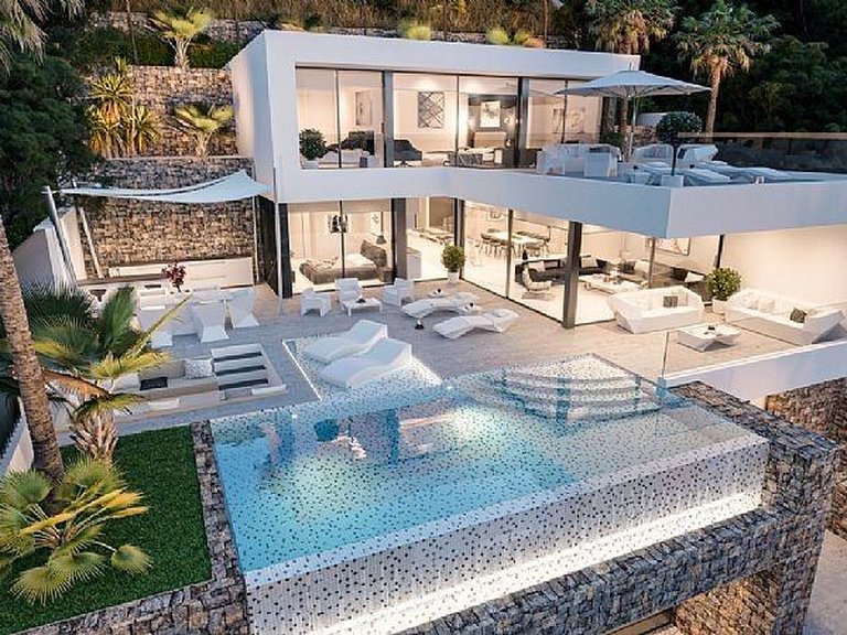 Villa for Sale in Calpe, Alicante 2