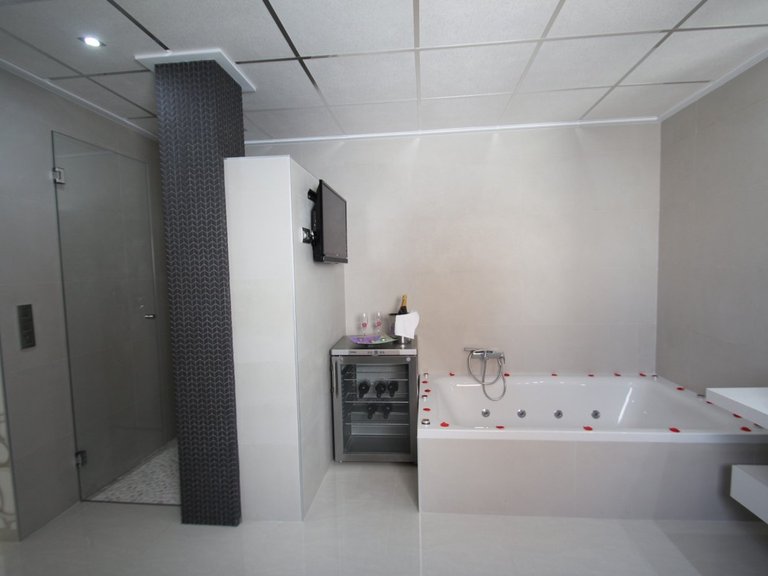 Villa for Sale in La Manga Del Mar Menor, Murcia 16