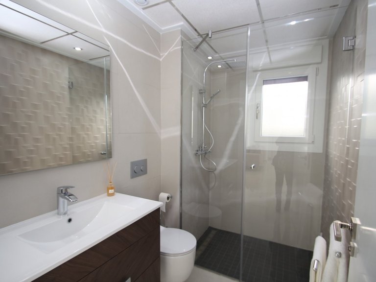 Villa for Sale in La Manga Del Mar Menor, Murcia 8