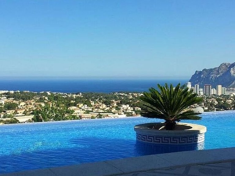 Villa for Sale in Calpe, Alicante 6