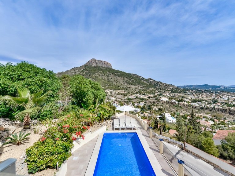 Villa for Sale in Calpe, Alicante 11