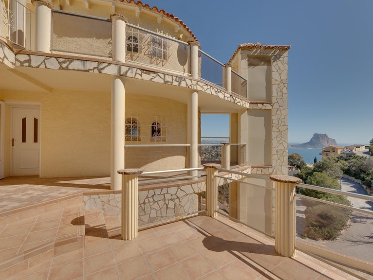 Villa for Sale in Calpe, Alicante 28