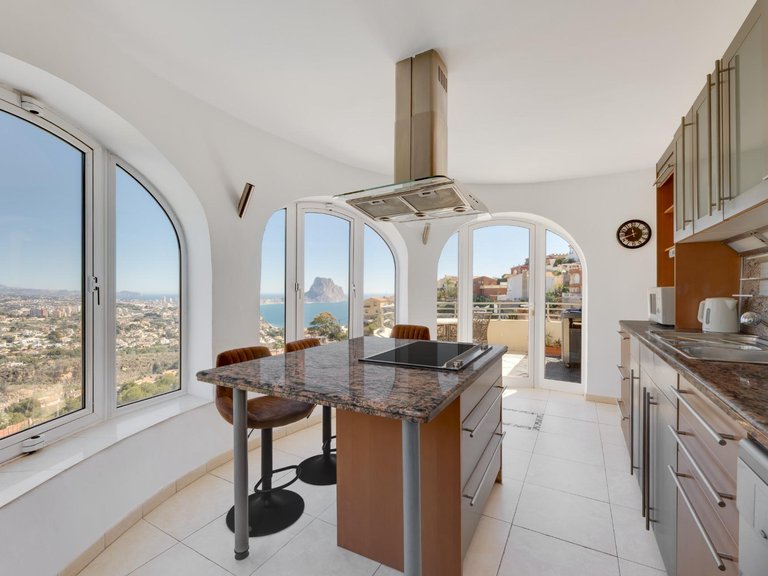 Villa for Sale in Calpe, Alicante 5