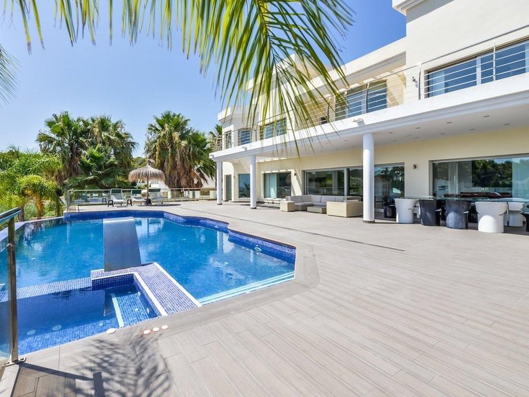 Villa for Sale in Benissa, Alicante 2