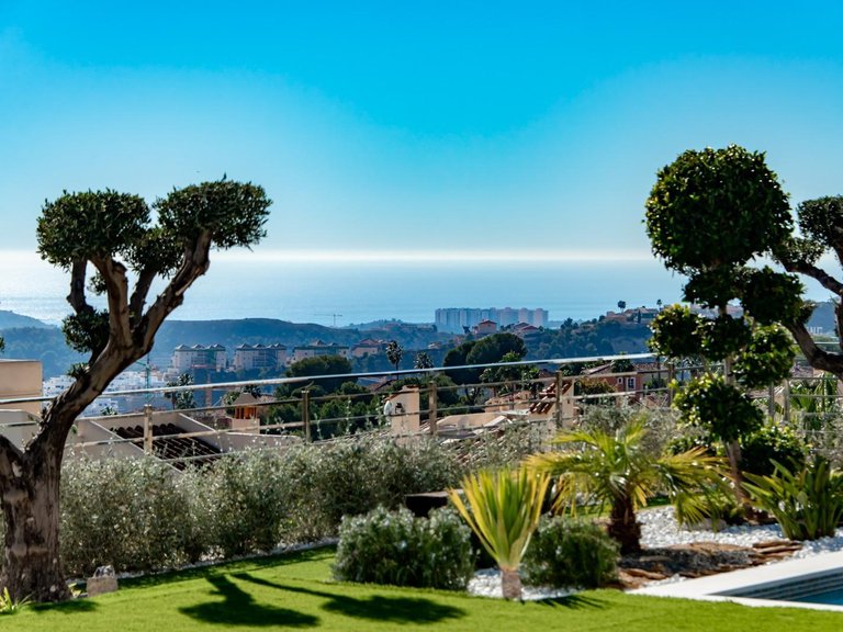 Villa for Sale in Finestrat, Alicante 25