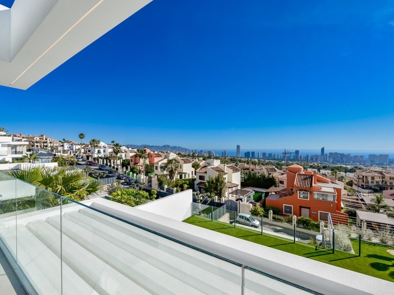 Villa for Sale in Finestrat, Alicante 27