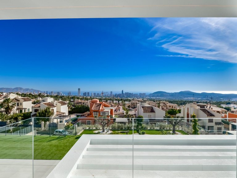 Villa for Sale in Finestrat, Alicante 29
