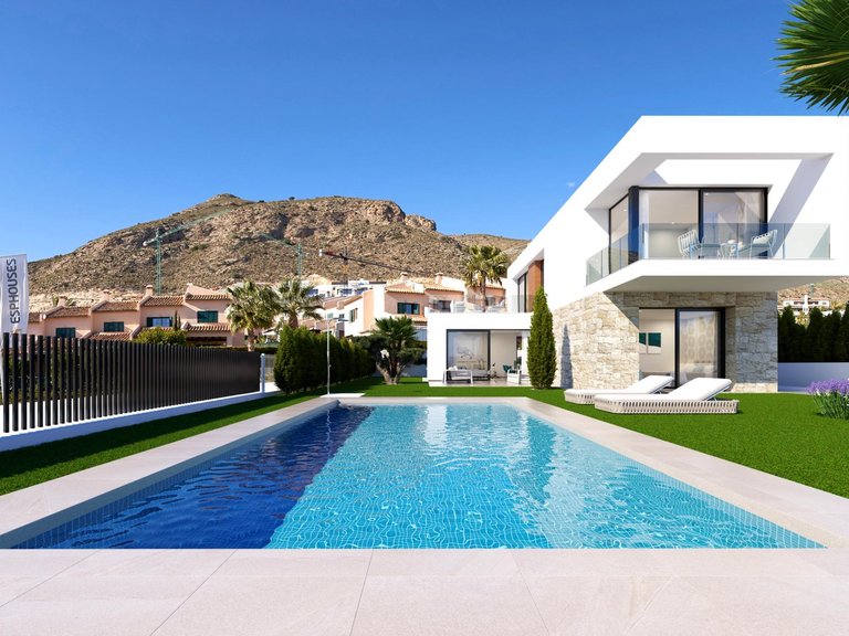 Villa for Sale in Finestrat, Alicante 1