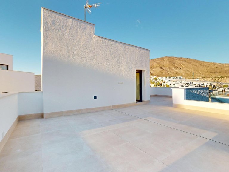 Villa for Sale in Finestrat, Alicante 23