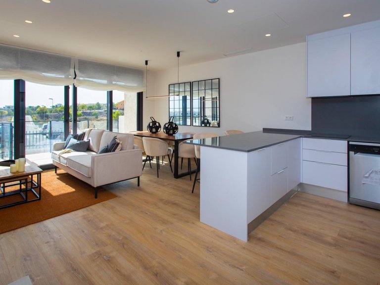 Town House for Sale in Monforte Del Cid, Alicante 3