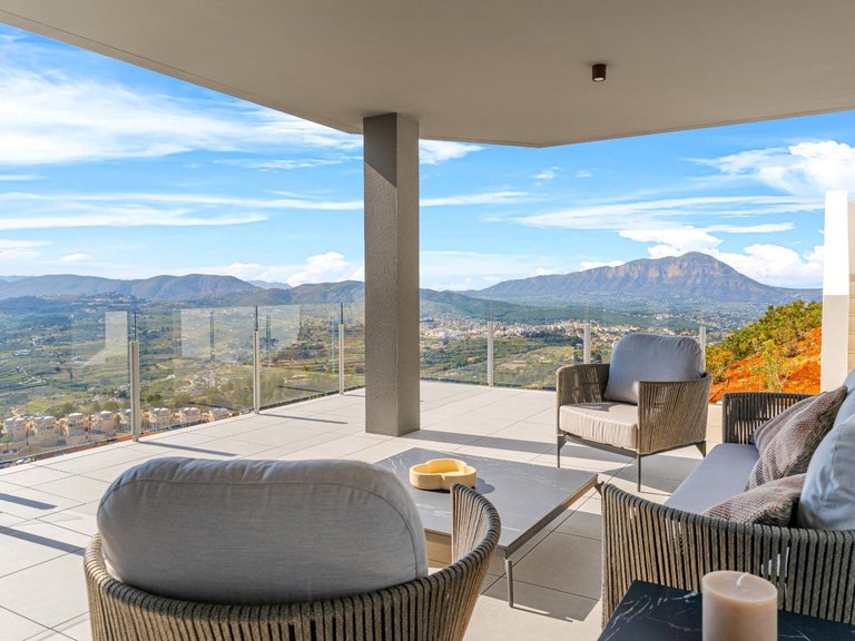 Villa for Sale in Cumbre Del Sol, Alicante 22