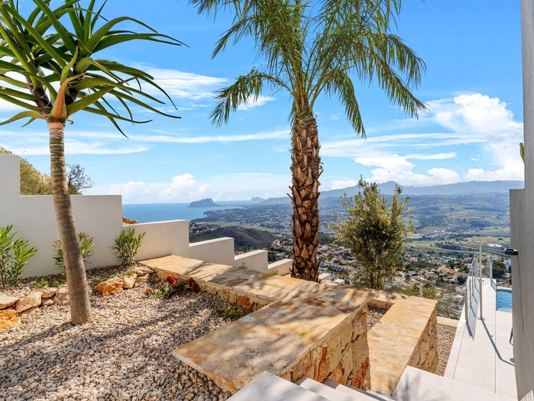 Villa for Sale in Cumbre Del Sol, Alicante 23