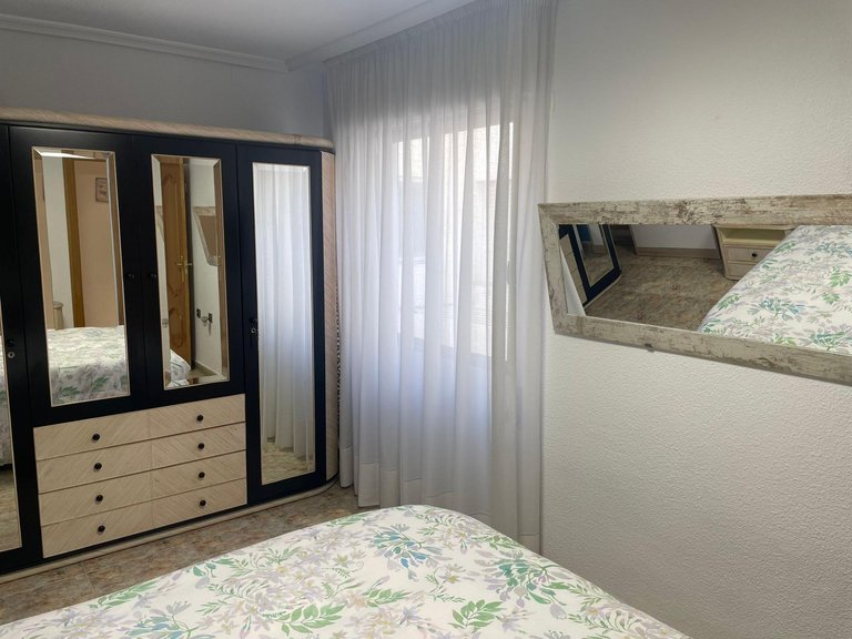 Apartment for Sale in Alicante, Alicante 12