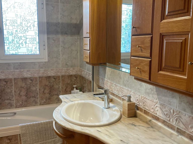 Apartment for Sale in Alicante, Alicante 15