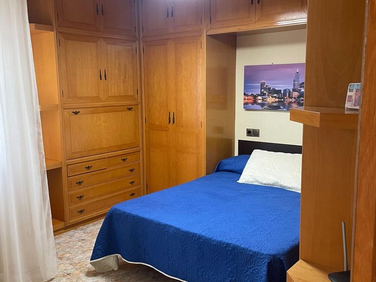 Apartment for Sale in Alicante, Alicante 16