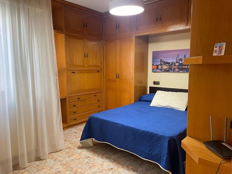 Apartment for Sale in Alicante, Alicante 17