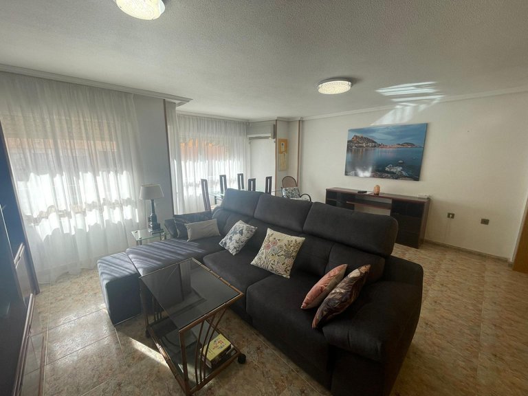Apartment for Sale in Alicante, Alicante 2