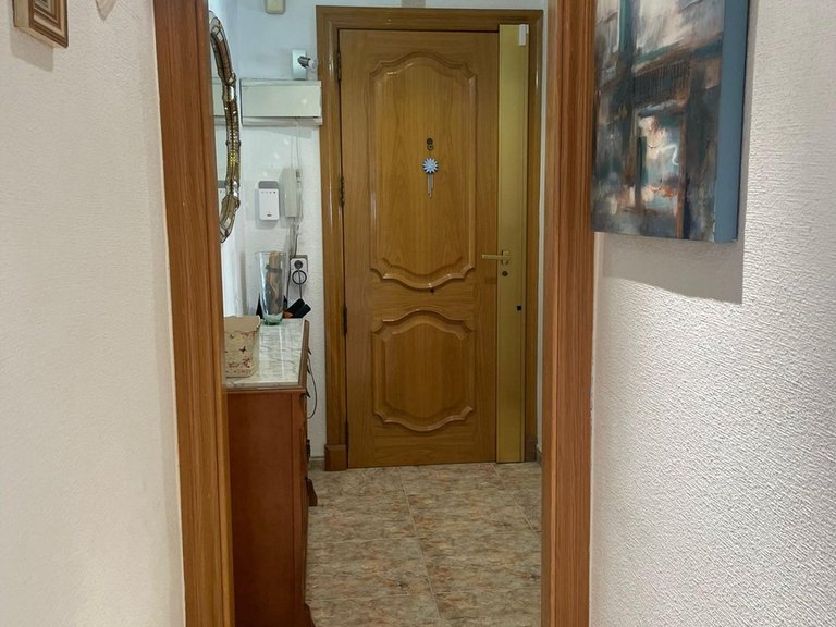 Apartment for Sale in Alicante, Alicante 20