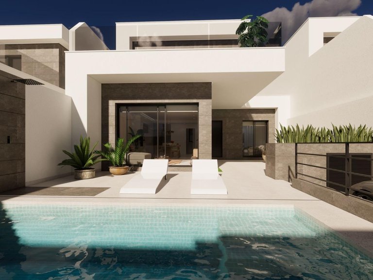 Villa for Sale in Dolores, Alicante 3