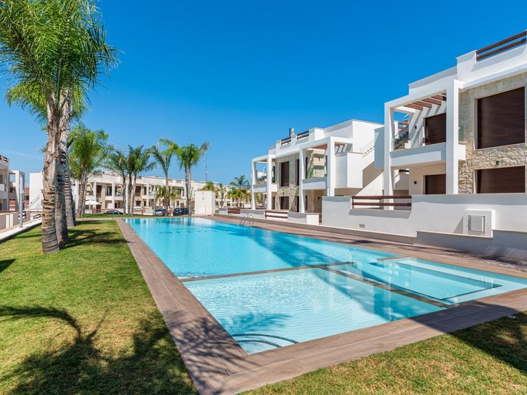 Villa for Sale in Torrevieja, Alicante 15