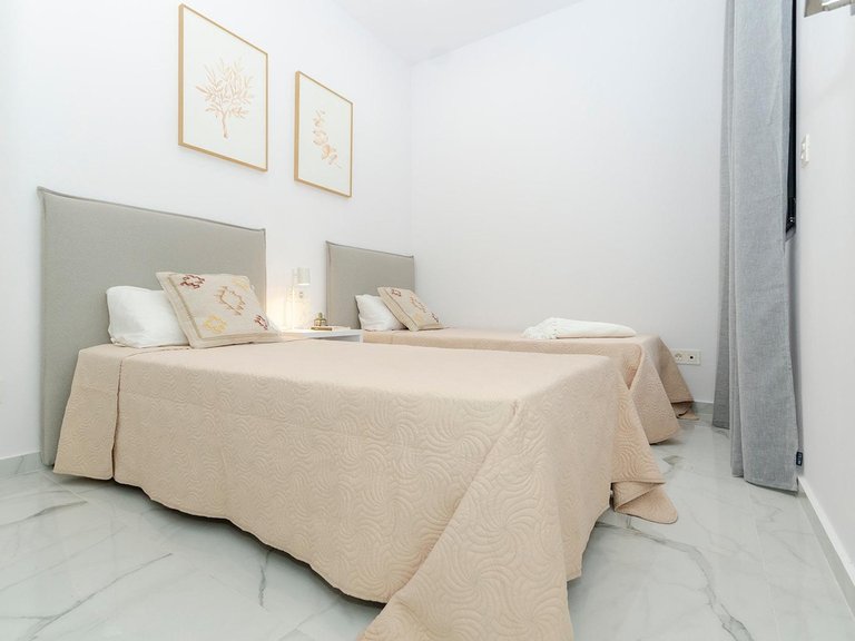 Villa for Sale in Torrevieja, Alicante 19