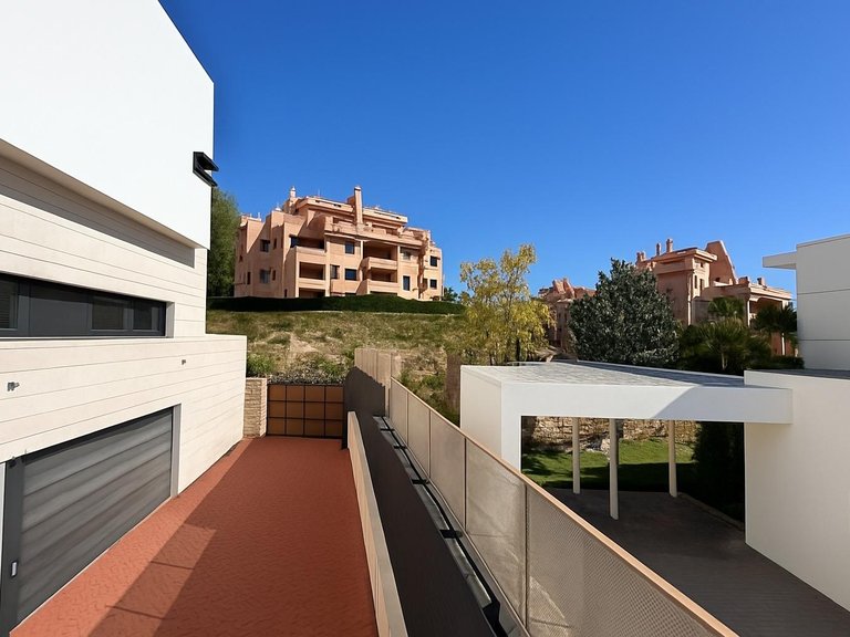 Villa for Sale in Finestrat, Alicante 9