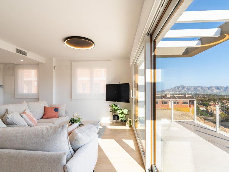 Town House for Sale in La Nucía, Alicante 2