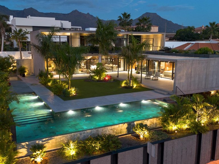 Villa for Sale in Adeje, Tenerife 4
