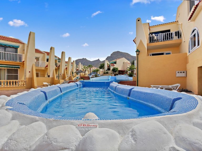 Apartment for Rent in Adeje, Tenerife 17