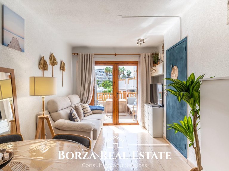 Apartment for Sale in Adeje, Tenerife 2