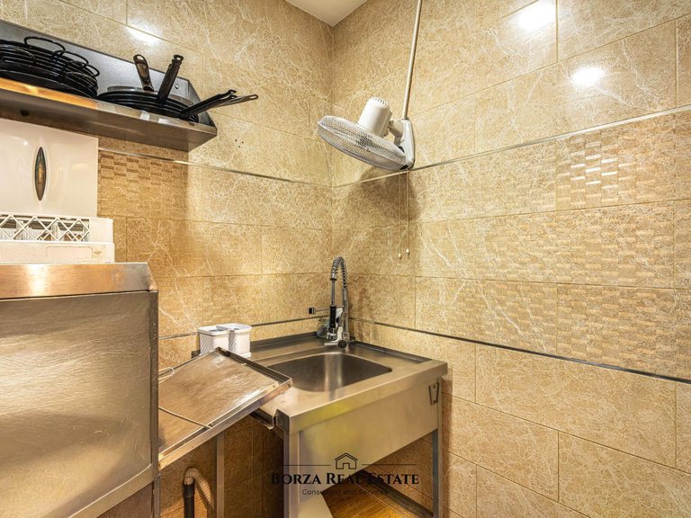 Commercial for Rent in Adeje, Tenerife 19