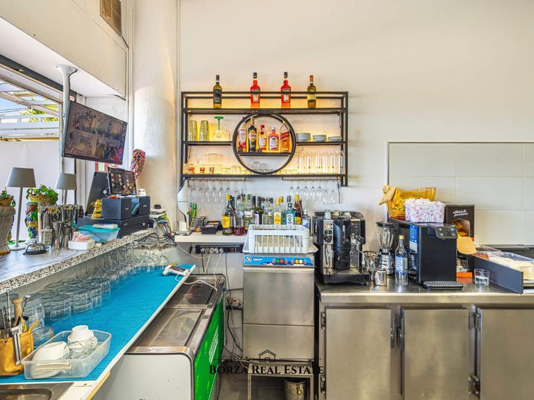 Commercial for Rent in Adeje, Tenerife 9