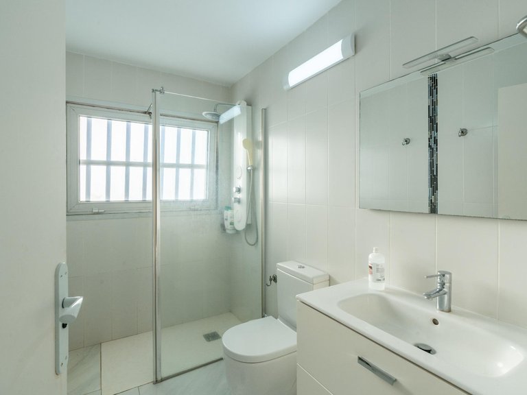 Villa for Sale in Granadilla De Abona, Tenerife 27