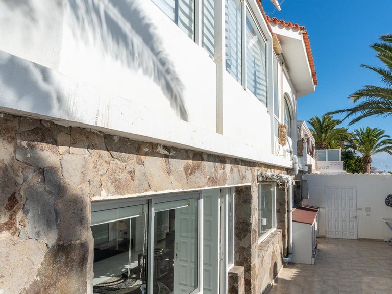 Villa for Sale in Granadilla De Abona, Tenerife 4