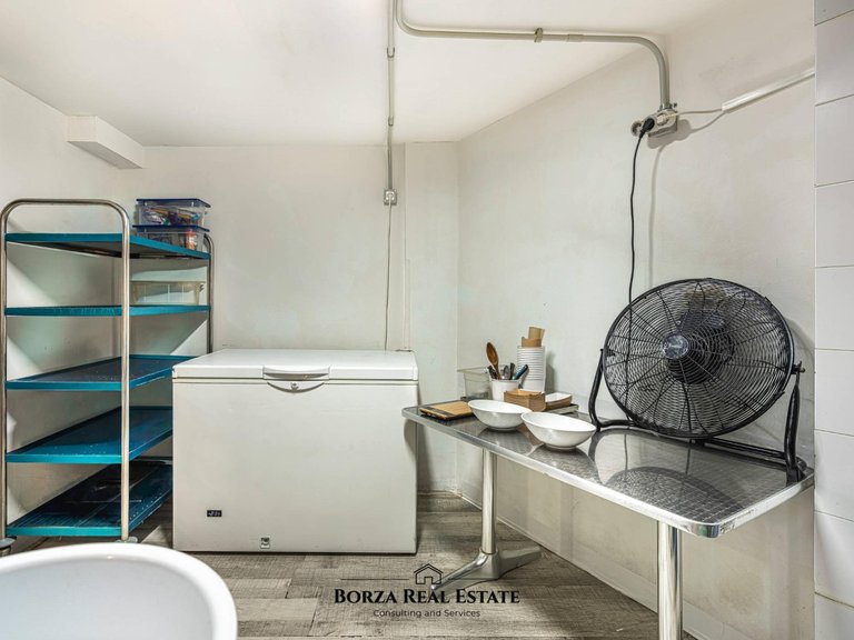 Commercial for Rent in Adeje, Tenerife 16