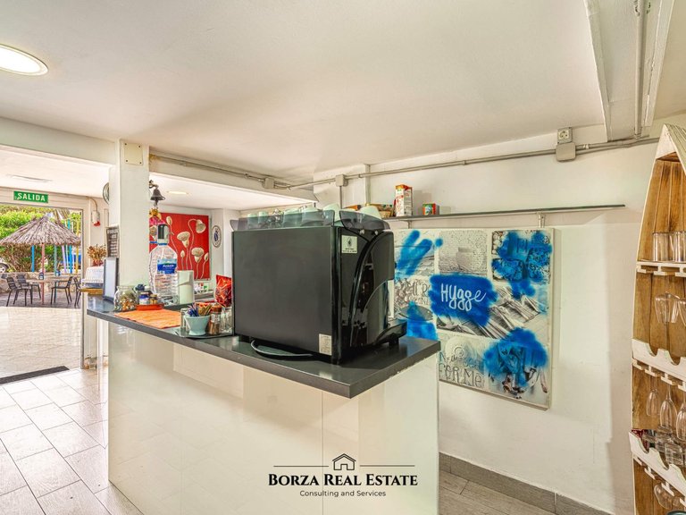 Commercial for Rent in Adeje, Tenerife 2
