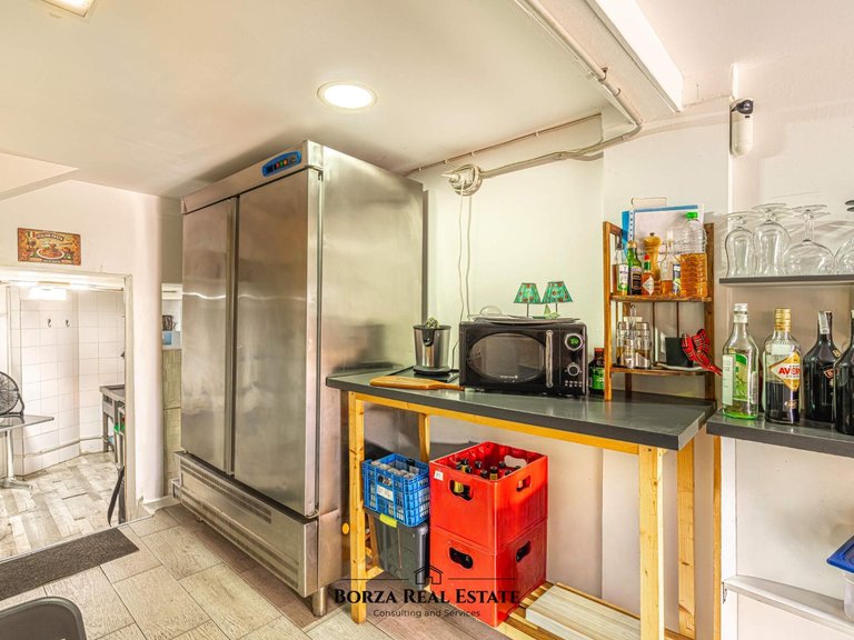 Commercial for Rent in Adeje, Tenerife 24