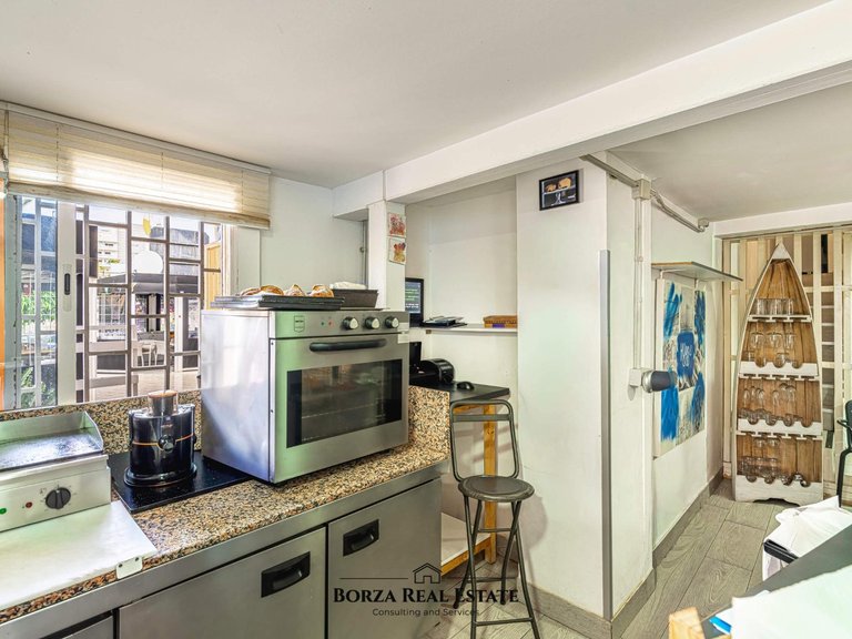 Commercial for Rent in Adeje, Tenerife 9