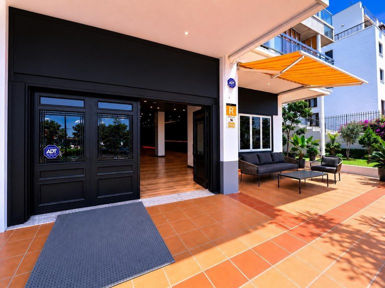 Commercial for Rent in Arona, Tenerife 10