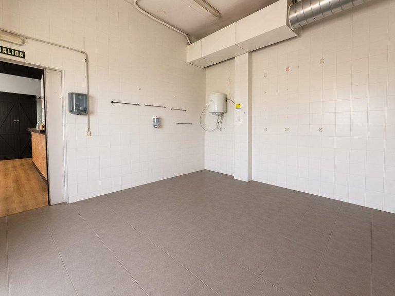 Commercial for Rent in Arona, Tenerife 8