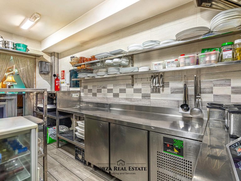 Commercial for Rent in Adeje, Tenerife 31