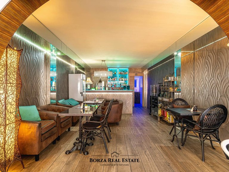 Commercial for Rent in Adeje, Tenerife 8