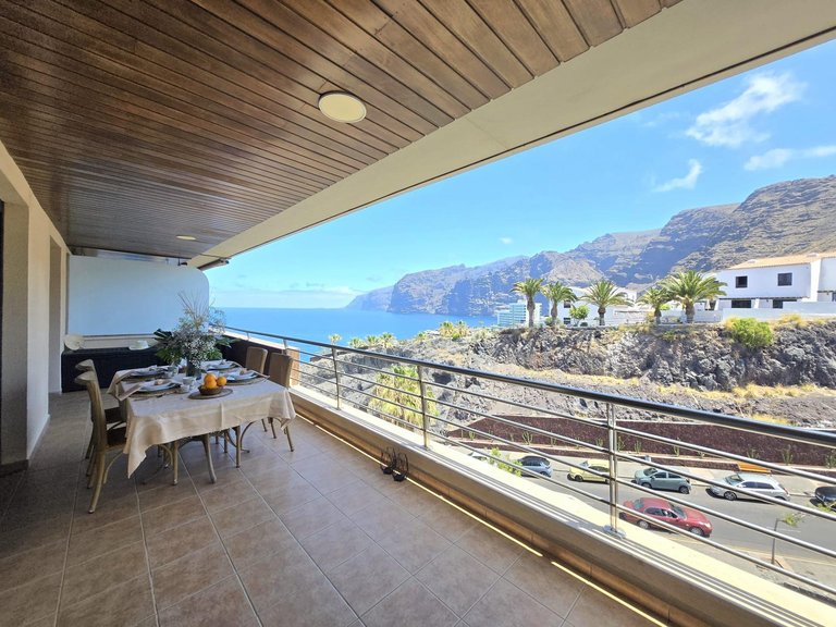 Penthouse for Sale in Santiago Del Teide, Tenerife 19