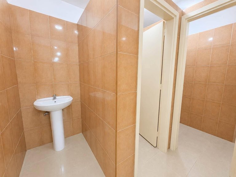 Commercial for Rent in Puerto De La Cruz, Tenerife 9