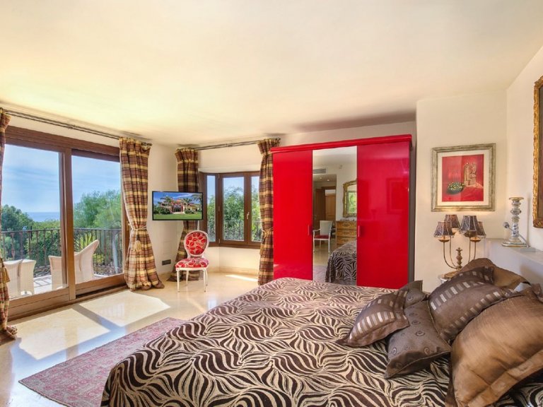 Villa for Sale in  Marbella, Malaga 13