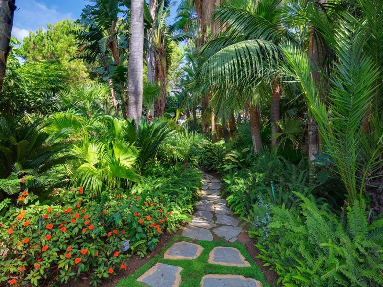 Villa for Sale in  Marbella, Malaga 21